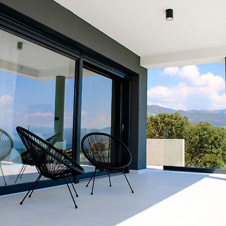 The Five Stars Croatia Apartment Novi Vinodolski Exterior photo